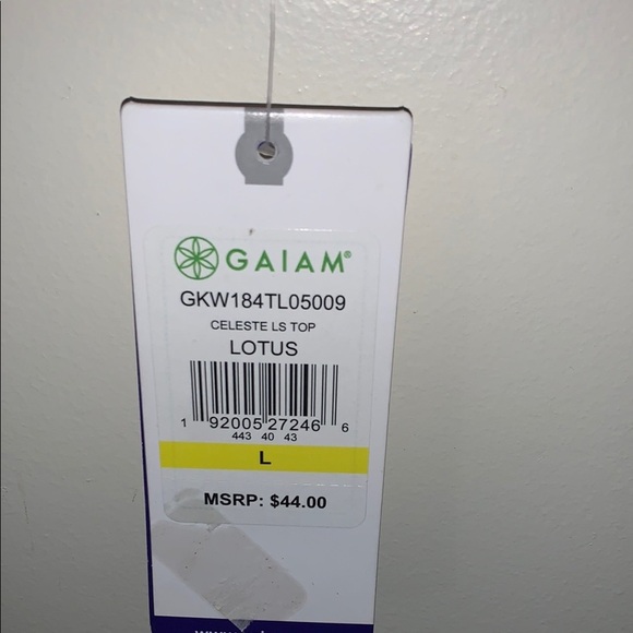 BNWT Pink Yoga Long Sleeve Top BY GAIAM - Picture 2 of 11